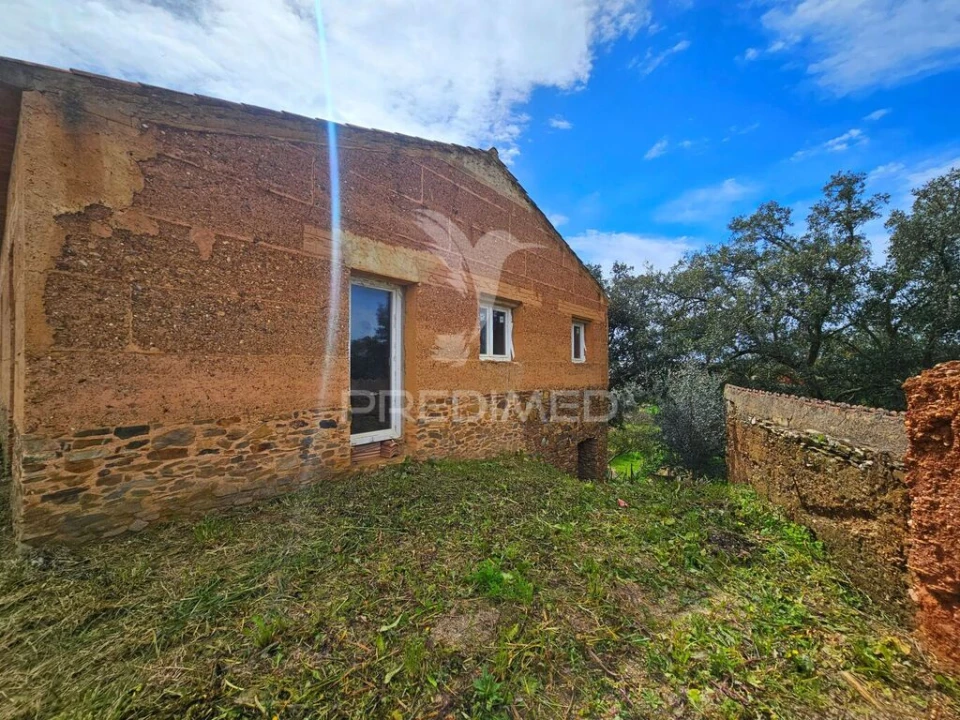 Moradia T2 para Venda em Ourique Foto 12