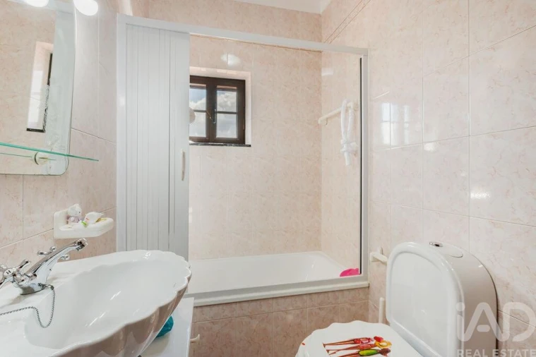 Moradia T4 para Venda em São Bento do Cortiço e Santo Estêvão Foto 22