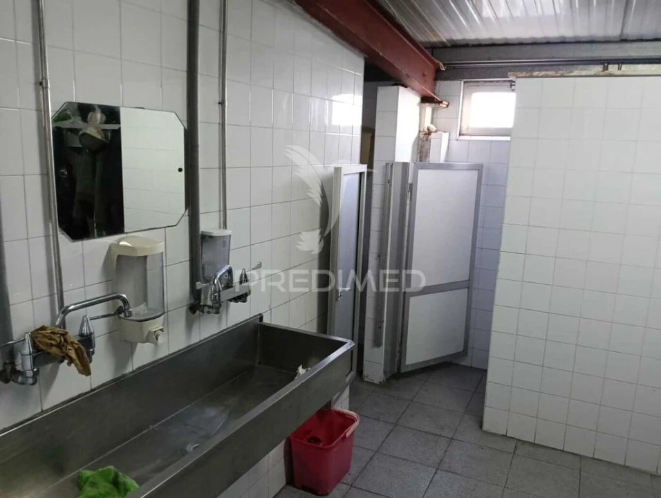 Armazém para Venda em Mina de Água Foto 8