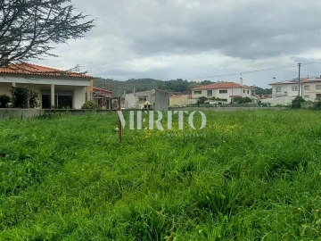 Terreno para Venda em Vila Nova de Anha
