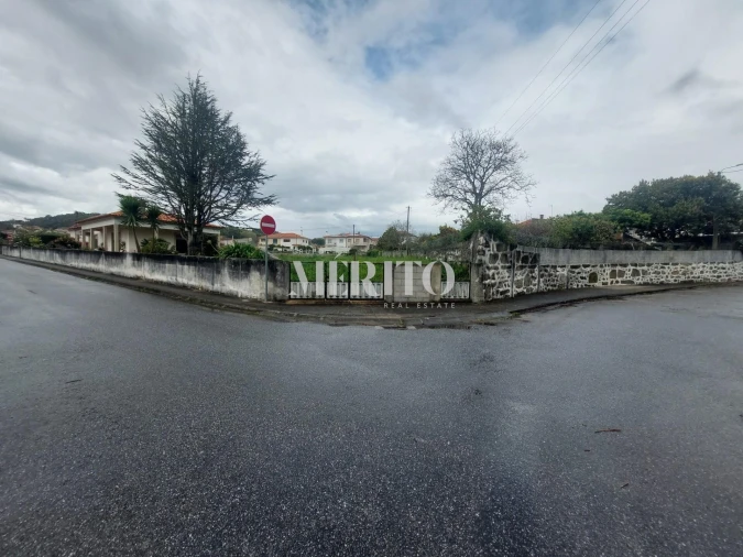 Terreno para Venda em Vila Nova de Anha Foto 3