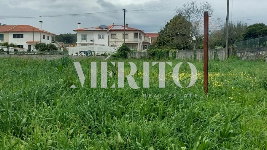 Terreno para Venda em Vila Nova de Anha