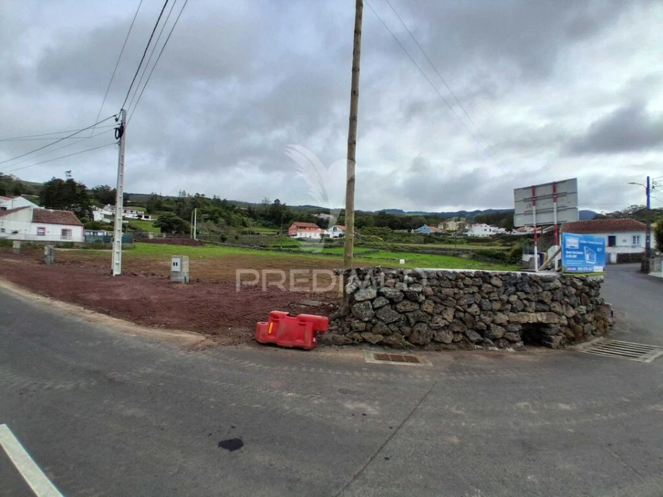 Terreno para Venda em Terra Chã Foto 2