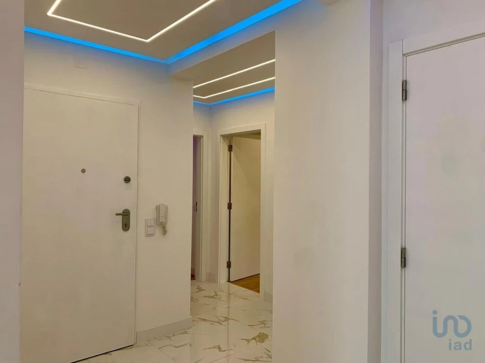 Apartamento T2 para Venda em Quarteira Foto 8