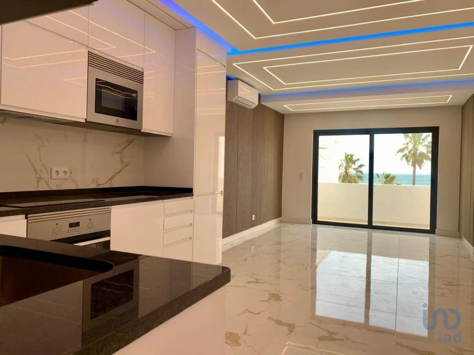 Apartamento T2 para Venda em Quarteira Foto 1