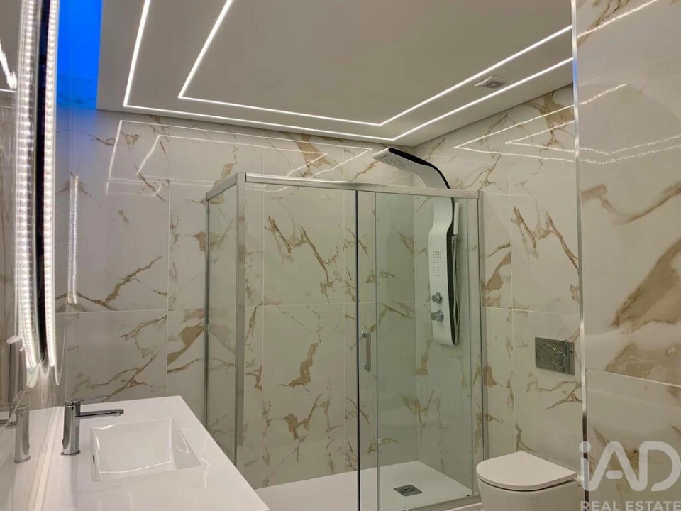 Apartamento T2 para Venda em Quarteira Foto 20