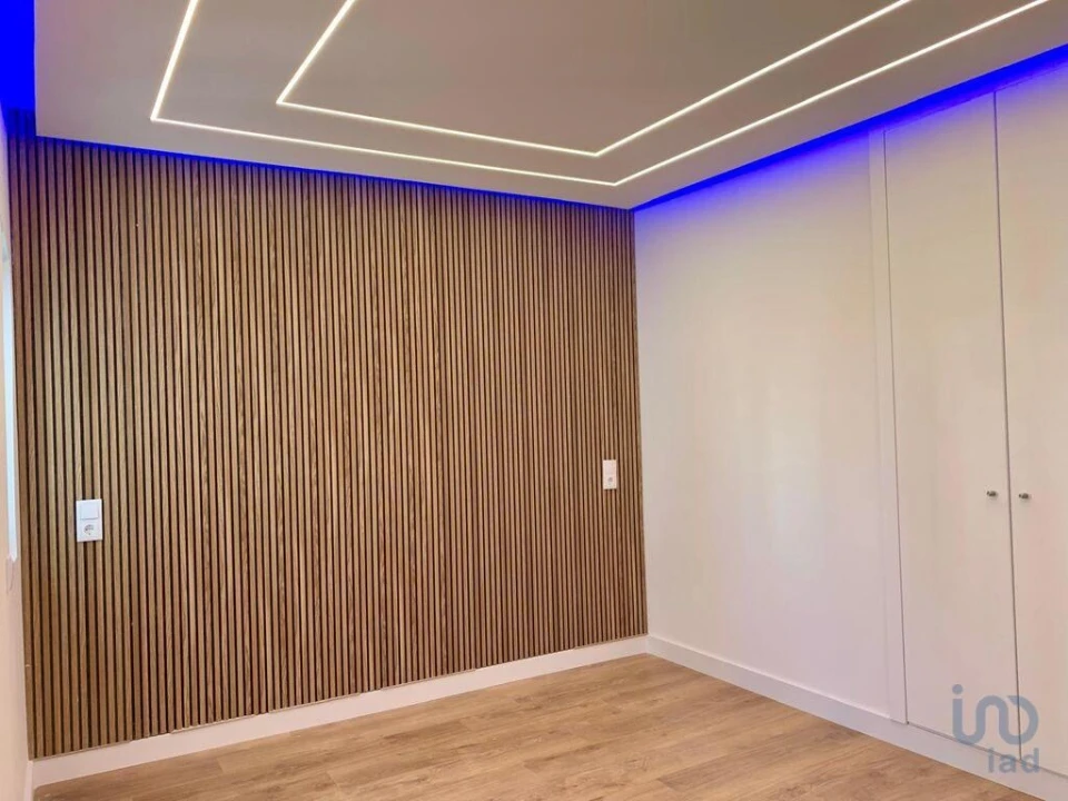 Apartamento T2 para Venda em Quarteira Foto 10