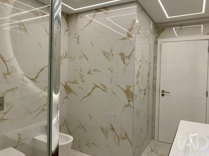 Apartamento T2 para Venda em Quarteira Foto 21