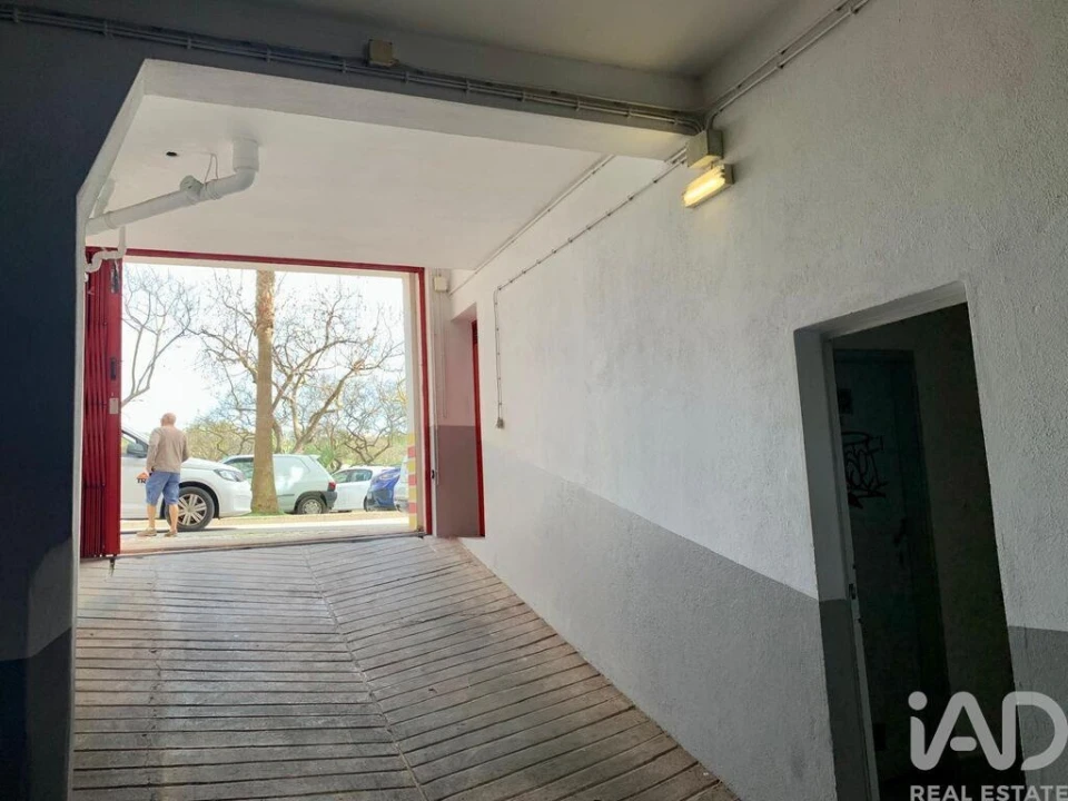 Apartamento T2 para Venda em Quarteira Foto 25