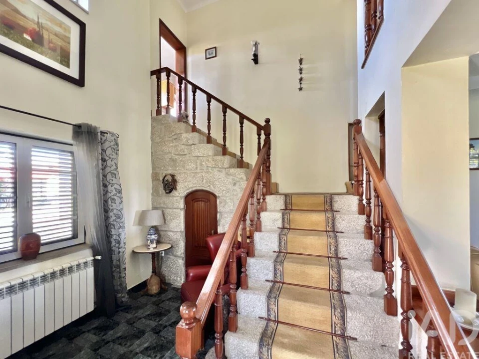 Moradia T6 para Venda em Quintela de Azurara Foto 17