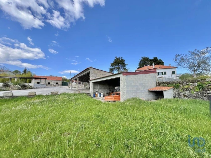 Moradia T6 para Venda em Quintela de Azurara Foto 12