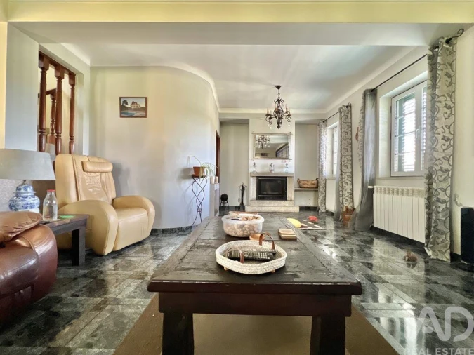 Moradia T6 para Venda em Quintela de Azurara Foto 15