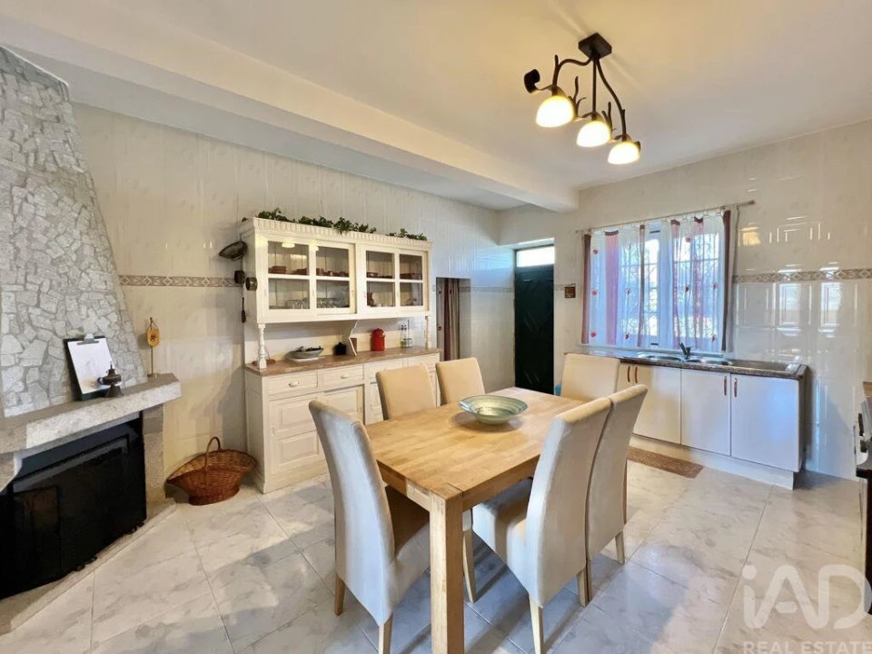 Moradia T6 para Venda em Quintela de Azurara Foto 28