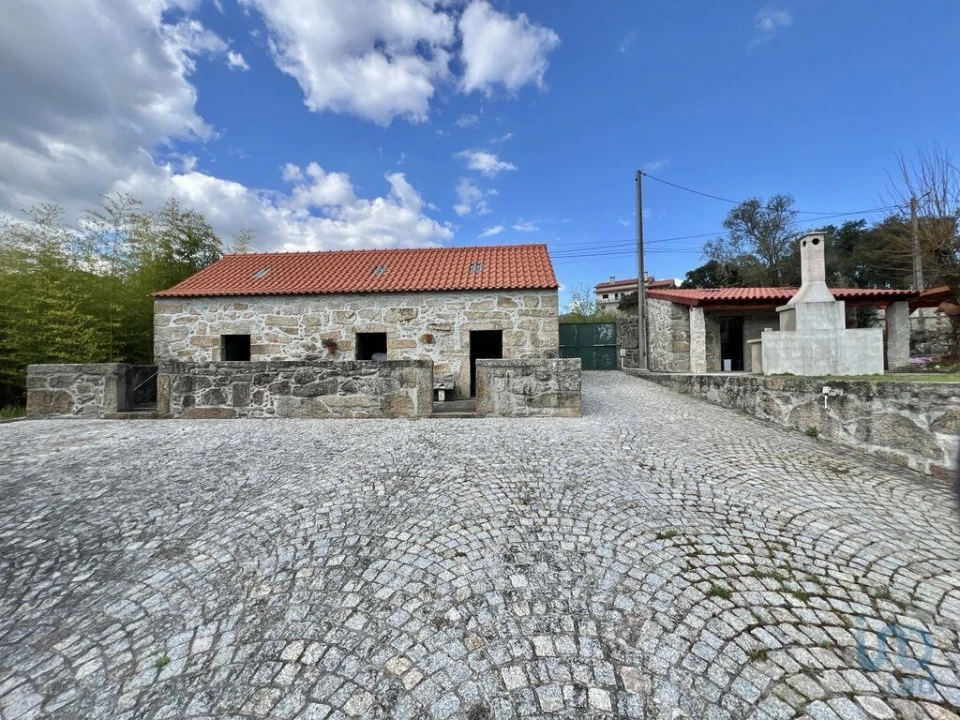 Moradia T6 para Venda em Quintela de Azurara Foto 10