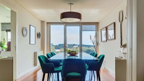 Apartamento T4 para Venda em Matosinhos e Leça da Palmeira