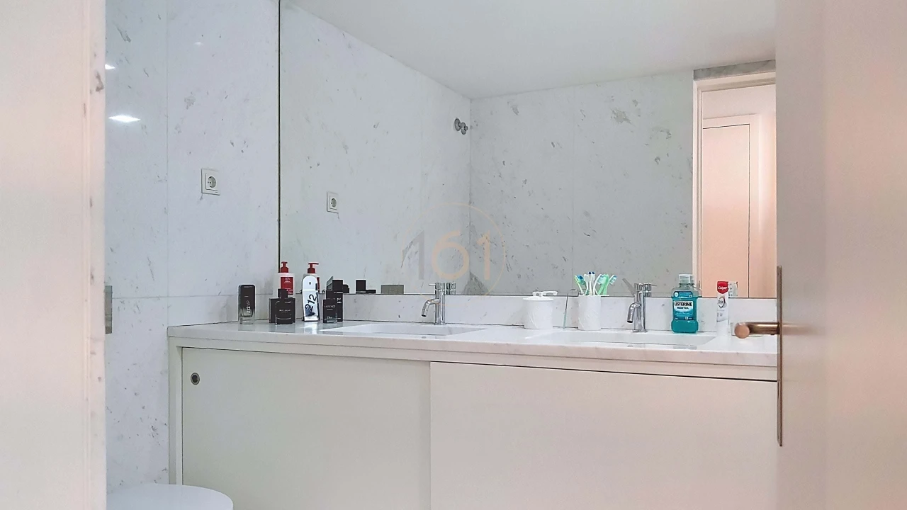 Apartamento T4 para Venda em Matosinhos e Leça da Palmeira Foto 19