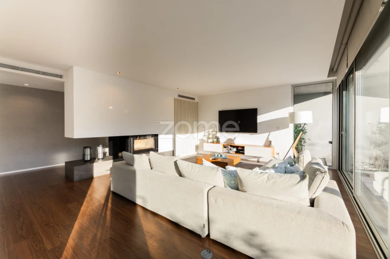 Moradia T4 para Venda em Nogueiró e Tenões Foto 6