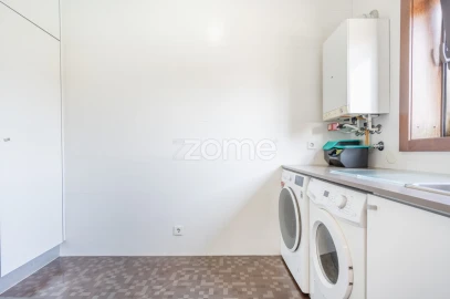 Moradia T4 para Venda em Cidade da Maia