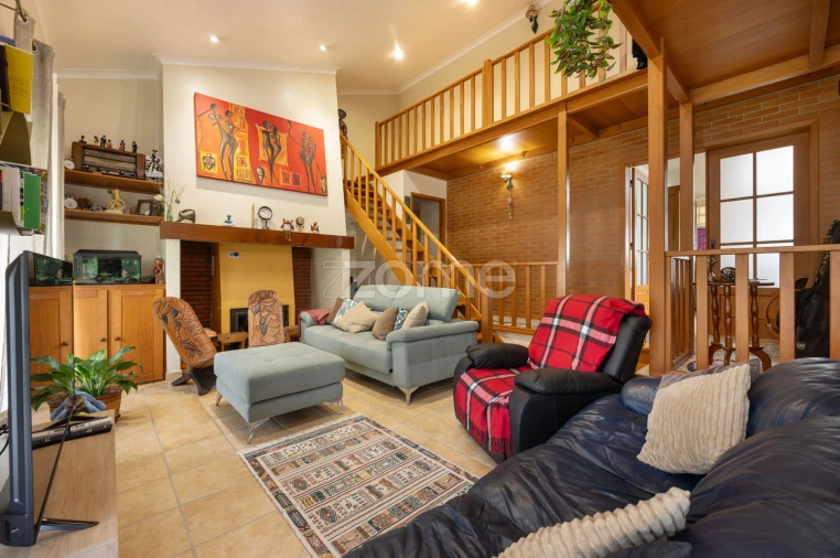 Moradia T3 para Venda em Santiago e São Simão de Litém e Albergaria dos Doze