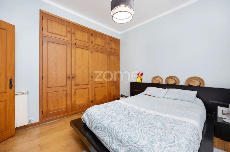 Moradia T3 para Venda em Santiago e São Simão de Litém e Albergaria dos Doze Foto 23