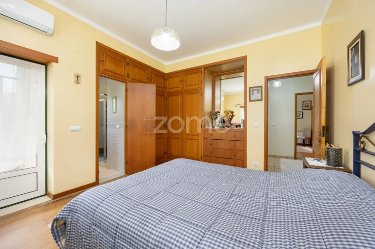 Moradia T3 para Venda em Santiago e São Simão de Litém e Albergaria dos Doze Foto 31