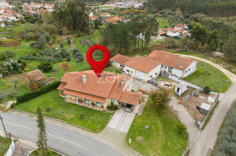 Moradia T3 para Venda em Santiago e São Simão de Litém e Albergaria dos Doze Foto 54