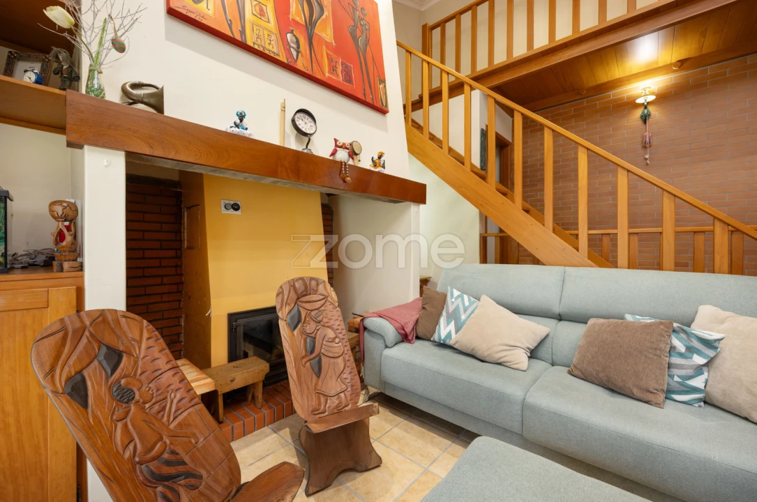 Moradia T3 para Venda em Santiago e São Simão de Litém e Albergaria dos Doze Foto 15