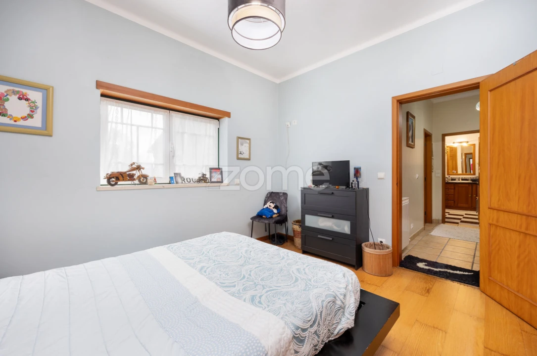 Moradia T3 para Venda em Santiago e São Simão de Litém e Albergaria dos Doze Foto 25