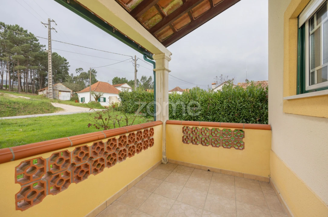 Moradia T3 para Venda em Santiago e São Simão de Litém e Albergaria dos Doze Foto 33