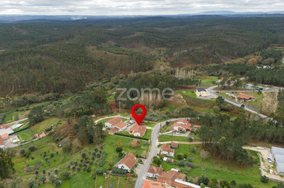 Moradia T3 para Venda em Santiago e São Simão de Litém e Albergaria dos Doze Foto 64