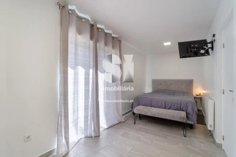 Moradia T4 para Venda em Vieira de Leiria Foto 18
