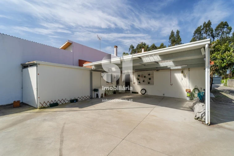 Moradia T4 para Venda em Vieira de Leiria Foto 30