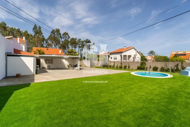 Moradia T4 para Venda em Vieira de Leiria Foto 34