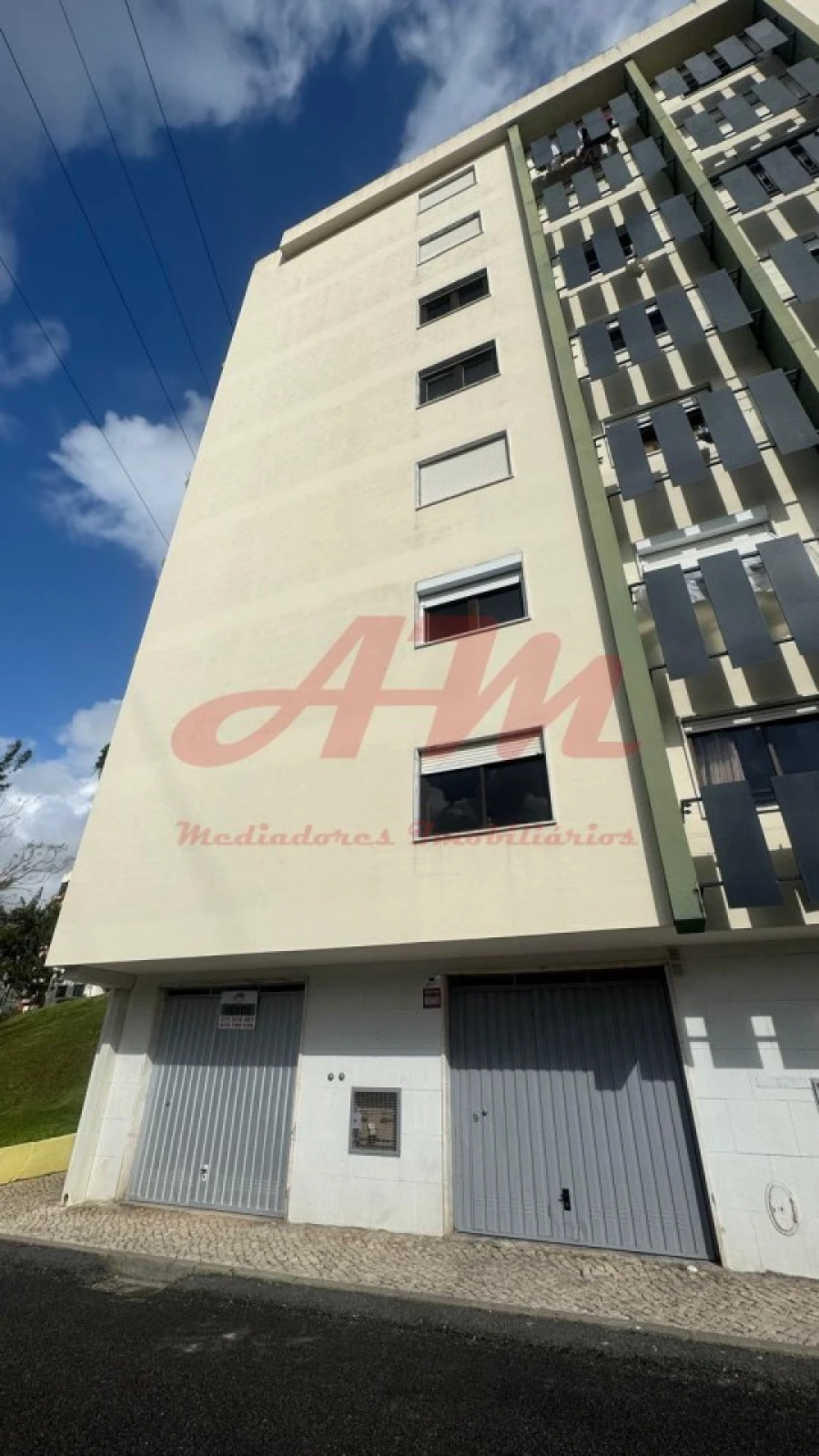 Garagem para Venda em Cacém e São Marcos Foto 11