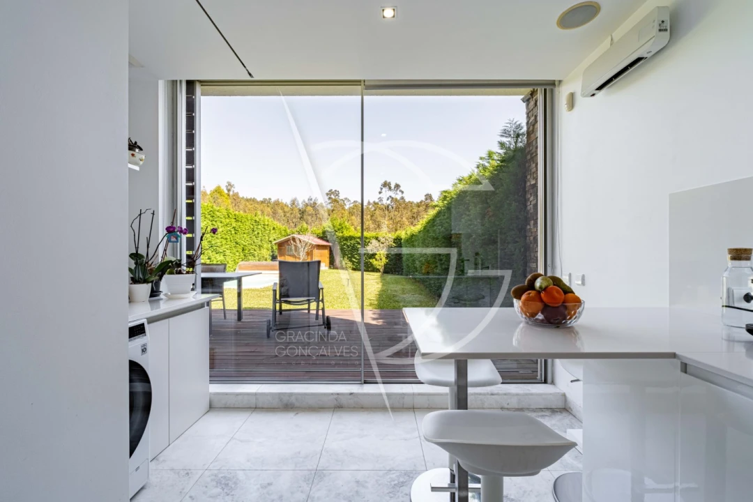 Moradia T3 para Venda em Água Longa Foto 14