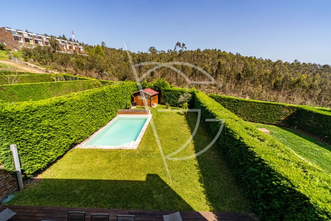 Moradia T3 para Venda em Água Longa Foto 32