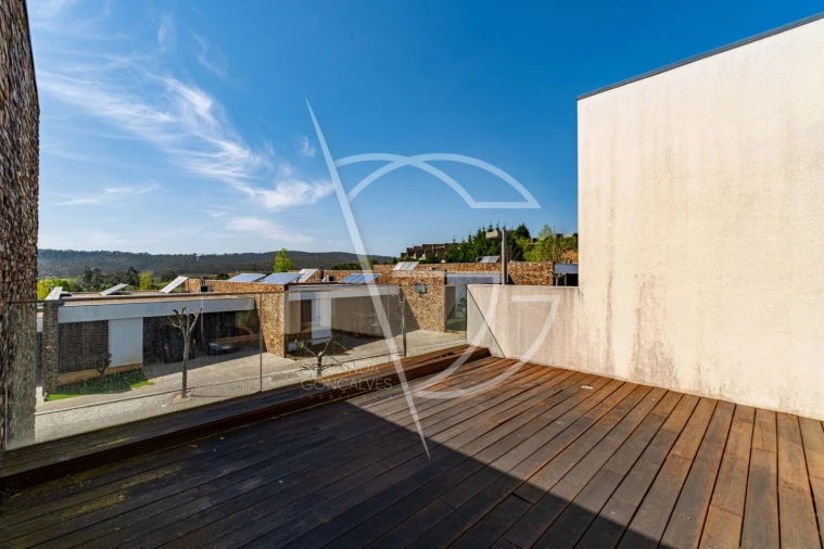 Moradia T3 para Venda em Água Longa Foto 30