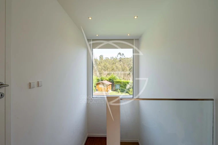 Moradia T3 para Venda em Água Longa Foto 20