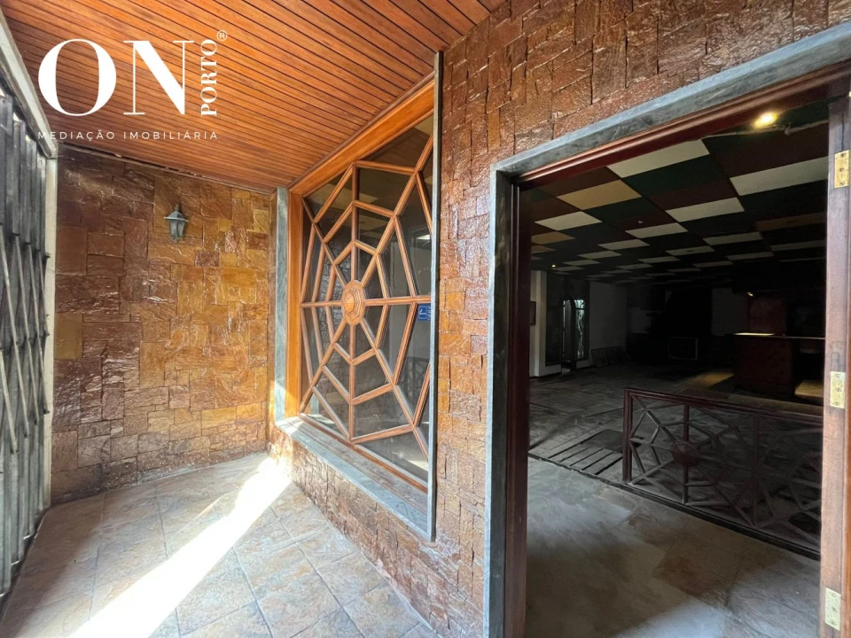 Loja para Arrendamento em Matosinhos e Leça da Palmeira Foto 2