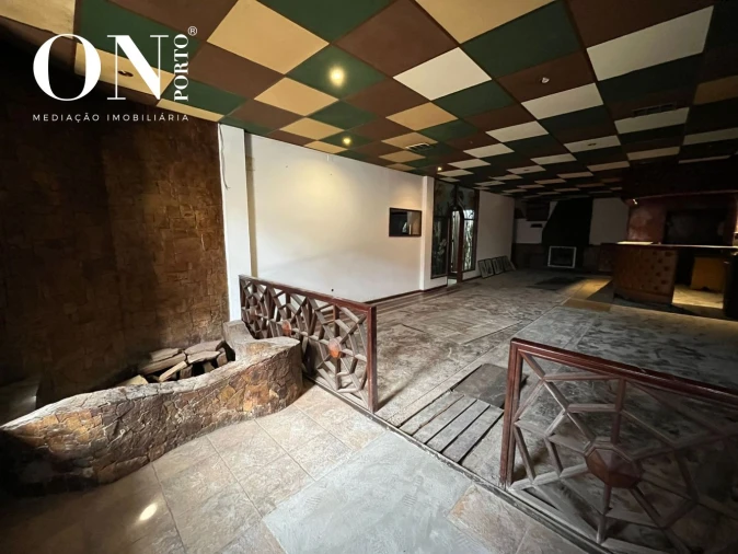 Loja para Arrendamento em Matosinhos e Leça da Palmeira Foto 3