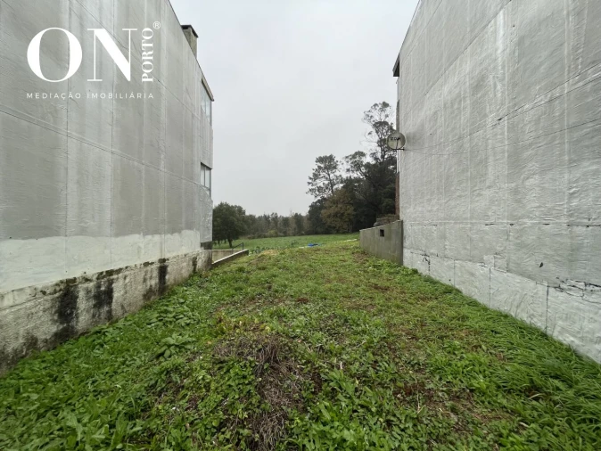 Terreno para Venda em Baguim do Monte (Rio Tinto) Foto 10