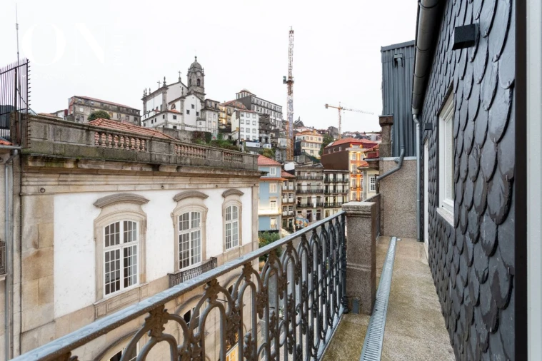 Apartamento T2 para Venda em Cedofeita, Santo Ildefonso, Sé, Miragaia, São Nicolau e Vitória Foto 4