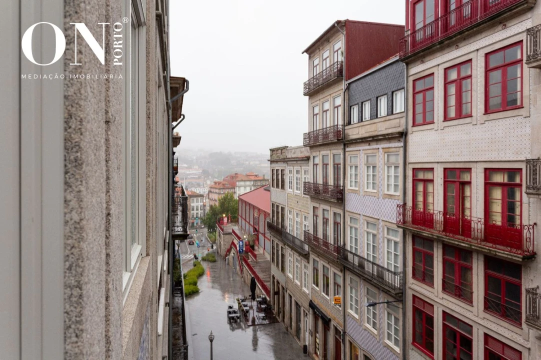 Apartamento T2 para Venda em Cedofeita, Santo Ildefonso, Sé, Miragaia, São Nicolau e Vitória Foto 1