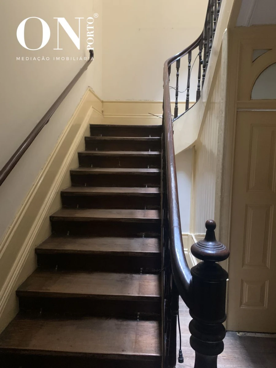 Loja para Venda em Lordelo do Ouro e Massarelos Foto 12