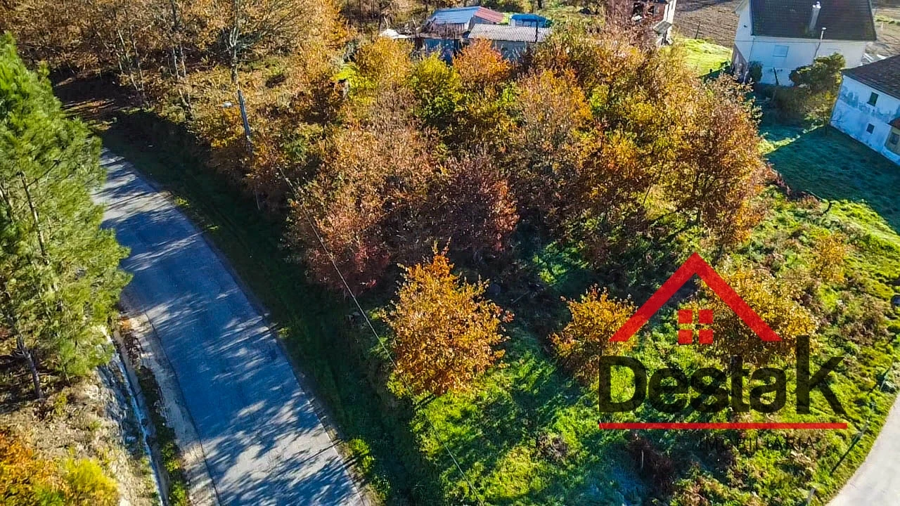 Terreno para Venda em Carvalhais e Candal Foto 6