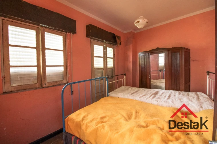 Moradia T2 para Venda em Sul Foto 6