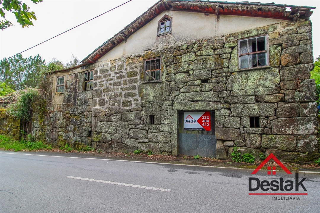 Quinta T3 para Venda em Carvalhais e Candal Foto 1