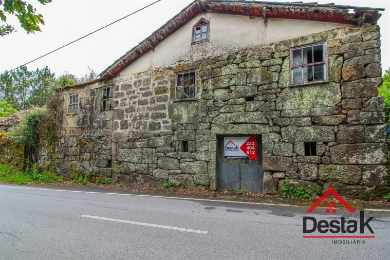 Quinta T3 para Venda em Carvalhais e Candal