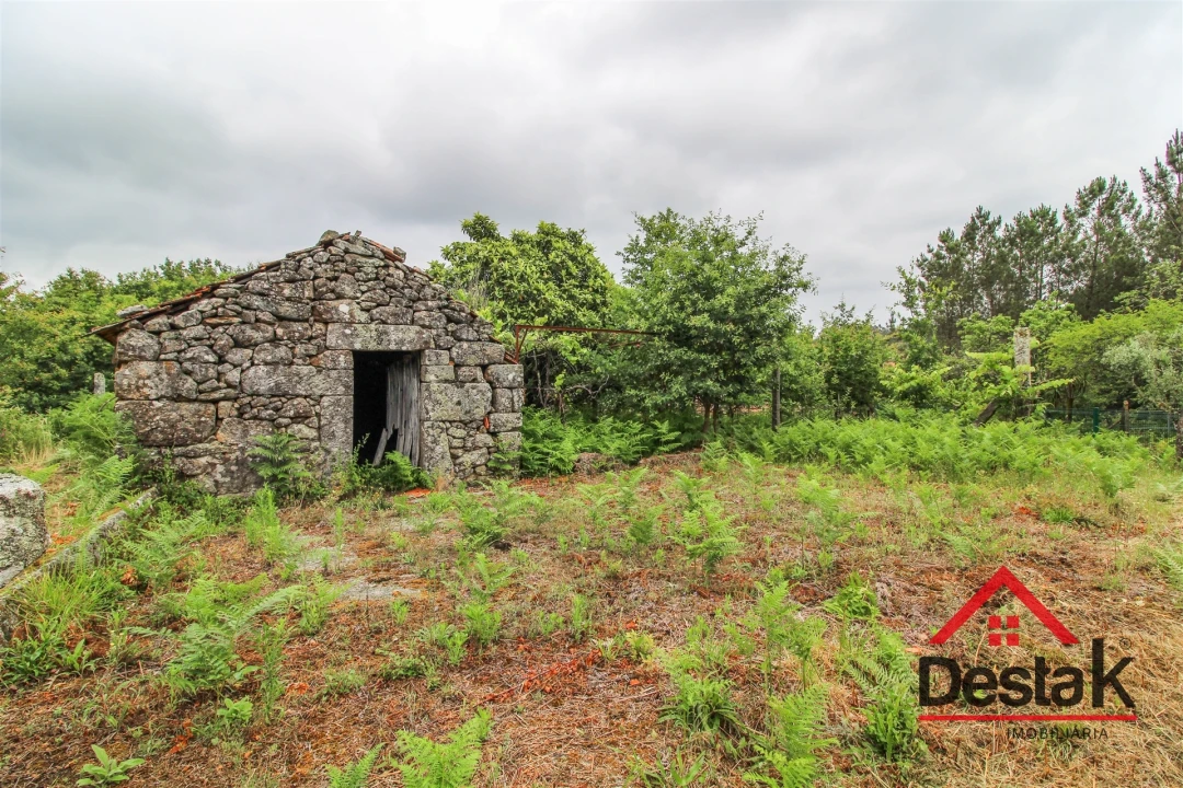 Quinta T3 para Venda em Carvalhais e Candal Foto 8