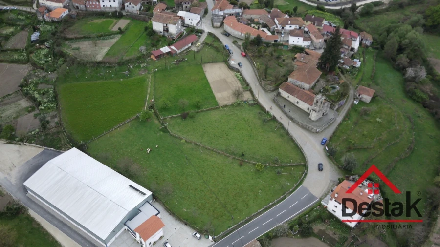 Terreno para Venda em São Vicente de Lafões Foto 2